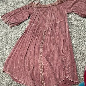 Easel shirt size L great condition barely used